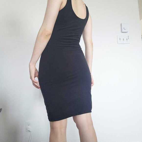 Vintage soft & stretchy black classic bodycon dress - Picture 4 of 13